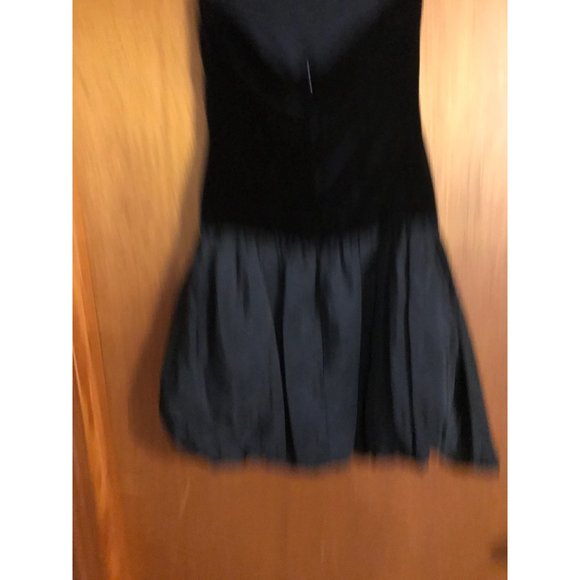Blondie Nites by Linda Bernell size 5 black sleeveless/ strapless cocktail dress - Picture 3 of 10